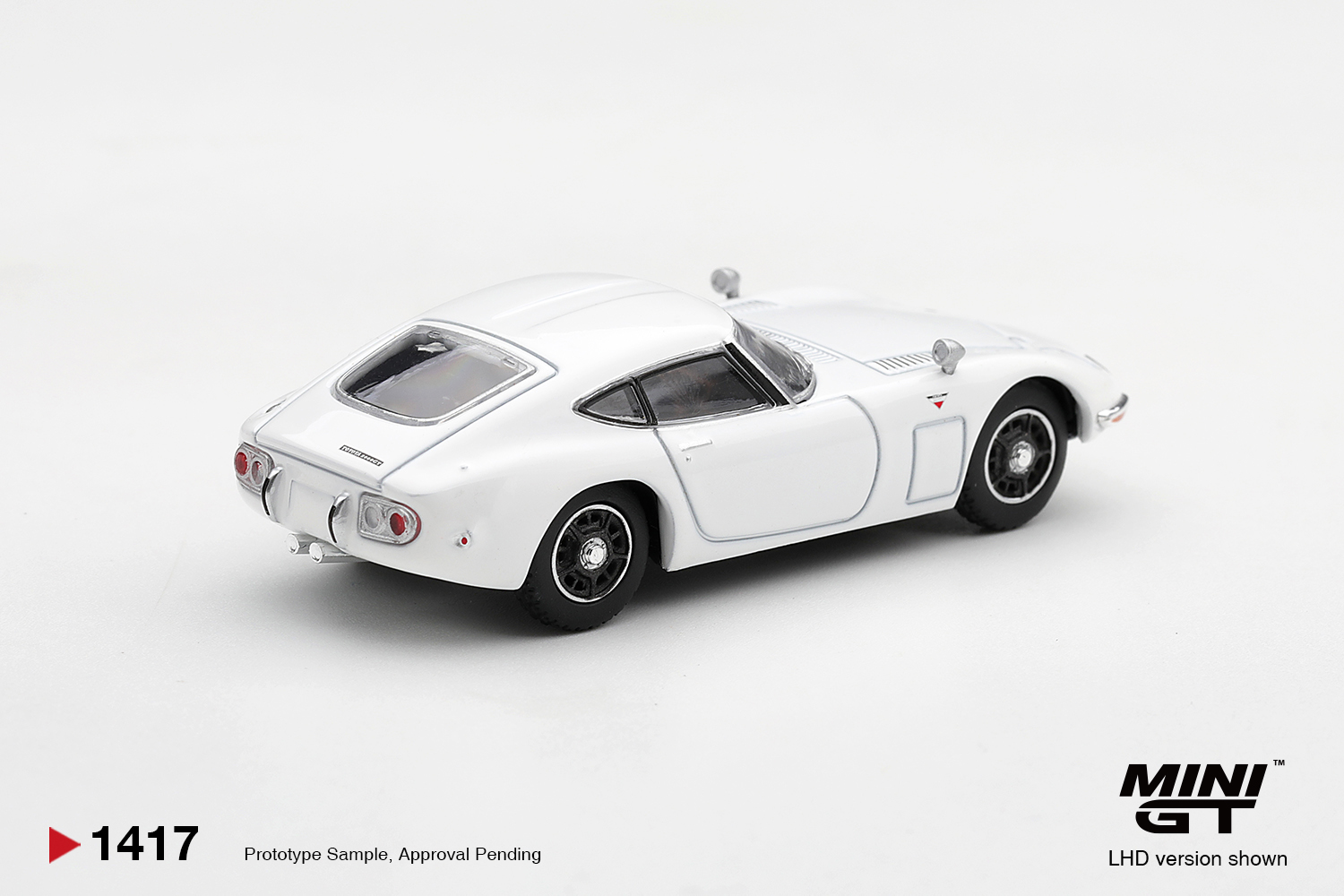 Pré Venda - Mini GT Toyota 2000GT Pegasus White #1417